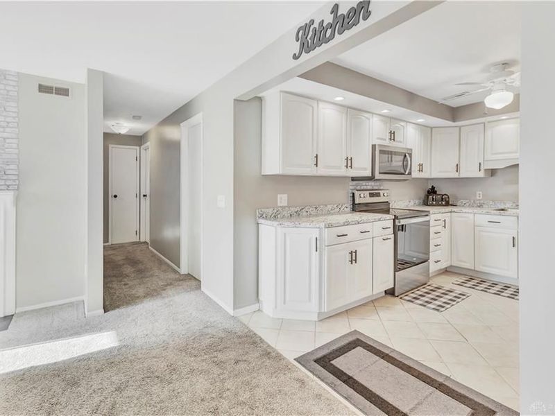 8775 Washington Colony Drive, Dayton, OH 45458 Photo 14