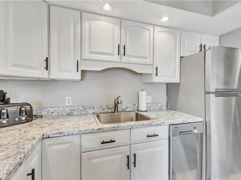 8775 Washington Colony Drive, Dayton, OH 45458 Photo 7