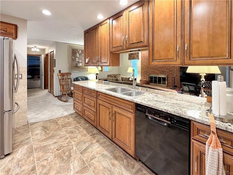 3700 Laurel Fork Drive, Clayton, OH 45415 Photo 2