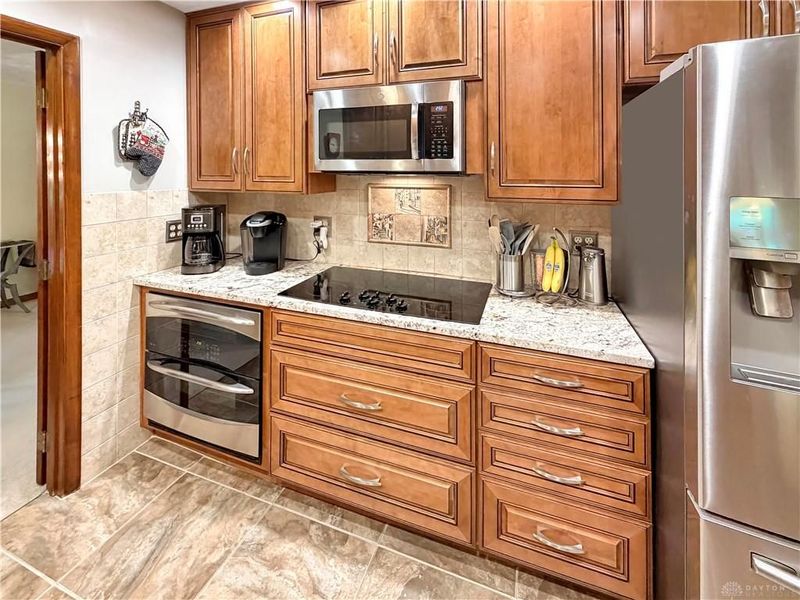 3700 Laurel Fork Drive, Clayton, OH 45415 Photo 7