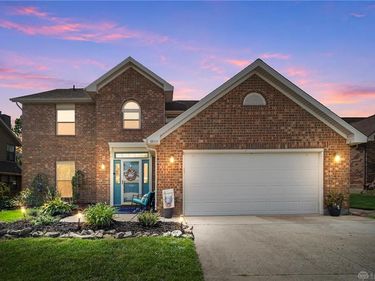 6604 Rolling Glen Drive, Huber Heights, OH 45424