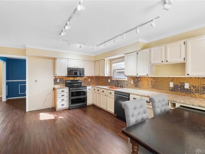 6604 Rolling Glen Drive, Huber Heights, OH 45424 Photo 10