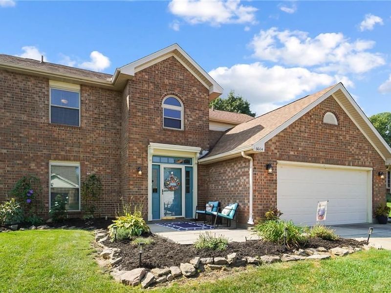 6604 Rolling Glen Drive, Huber Heights, OH 45424 Photo 2