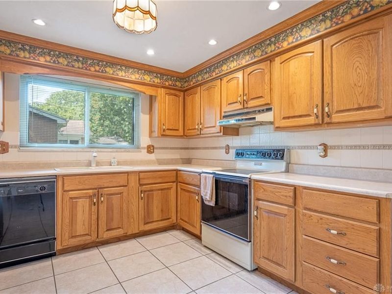 2409 Springmill Road, Kettering, OH 45440 Photo 12