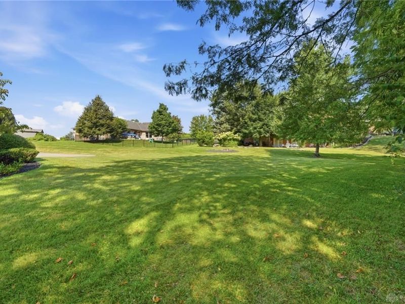 110 Laura Court, Hamilton, OH 45013 Photo 13
