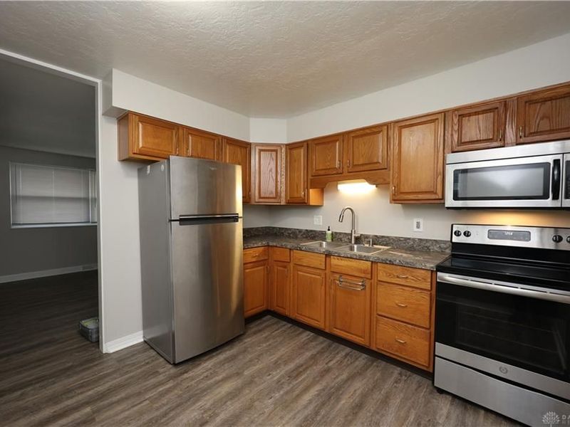 1504 Coventry Road, Dayton, OH 45410 Photo 1