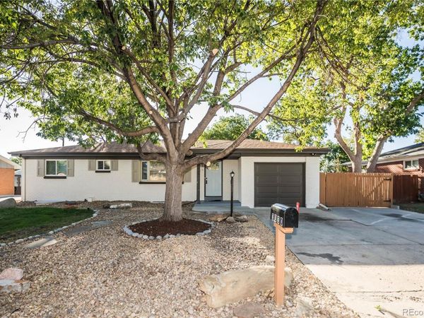 3330 W Union Avenue, Englewood, CO 80110