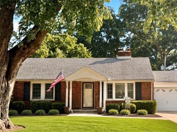 4301 W 62nd Terrace, Fairway, KS 66205