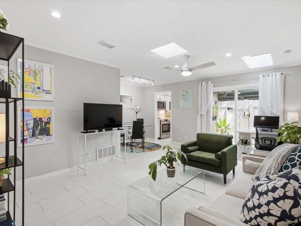 7406 Shadow Hill DR, Unit 104, Austin, TX 78731