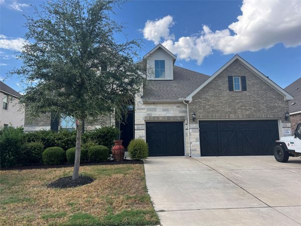 1709 Hollowback DR, Leander, TX 78641