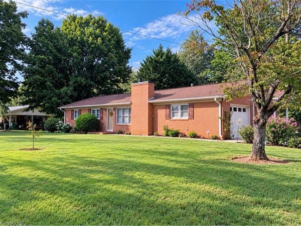776 Country Club Drive, State Road, NC 28676