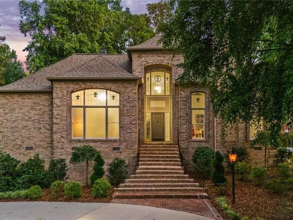 3300 Forsyth Drive, Greensboro, NC 27407