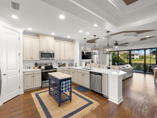 9684 Montelanico LOOP, Unit 102, NAPLES, FL 34119