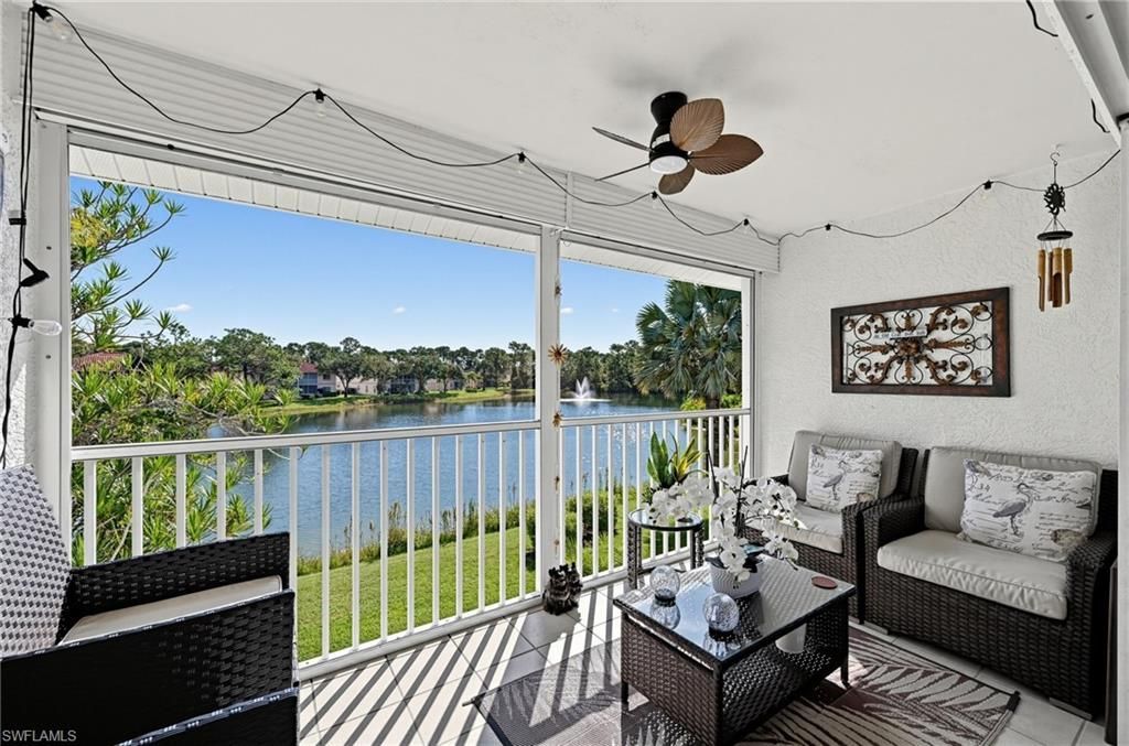 380 Gabriel Cir, Unit 8, Naples, FL 34104 Photo