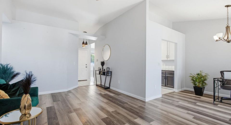 905 Herring Ave, Rio Linda, CA 95673 Photo
