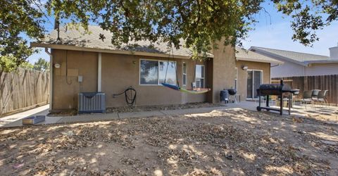 905 Herring Ave, Rio Linda, CA 95673 Photo