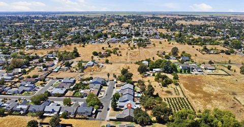 905 Herring Ave, Rio Linda, CA 95673 Photo