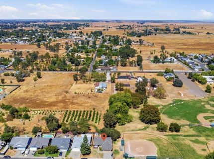905 Herring Ave, Rio Linda, CA 95673 Photo