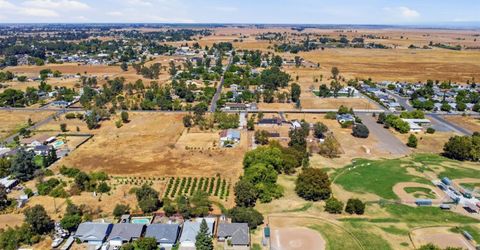 905 Herring Ave, Rio Linda, CA 95673 Photo
