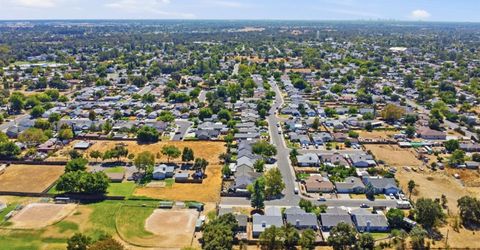 905 Herring Ave, Rio Linda, CA 95673 Photo
