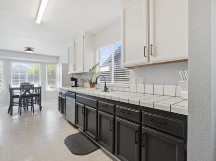905 Herring Ave, Rio Linda, CA 95673 Photo