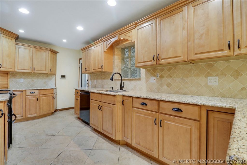 5410 Citrus Avenue, Fort Pierce, FL 34982 Photo