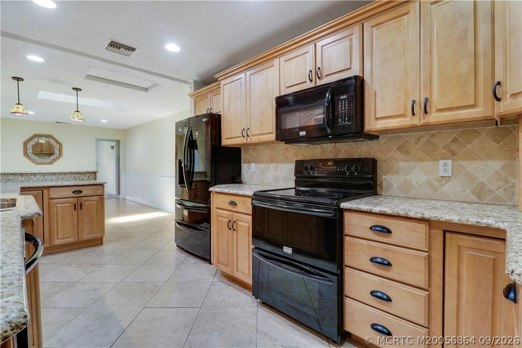 5410 Citrus Avenue, Fort Pierce, FL 34982 Photo