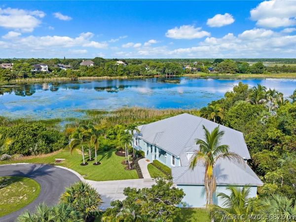 1109 NE Bayside Place, Jensen Beach, FL 34957