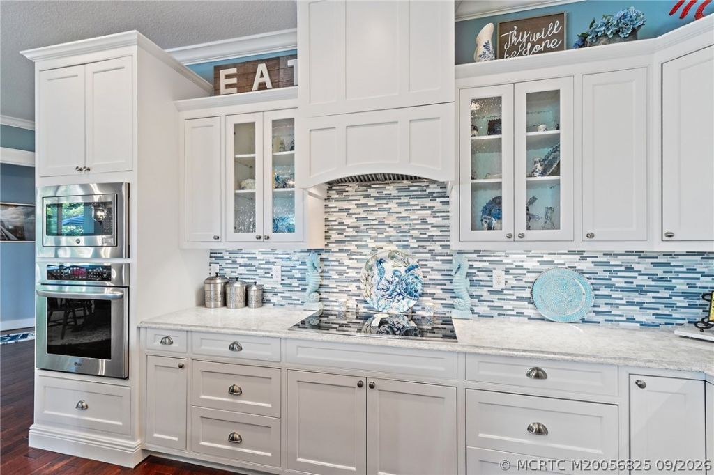 1109 NE Bayside Place, Jensen Beach, FL 34957 Photo
