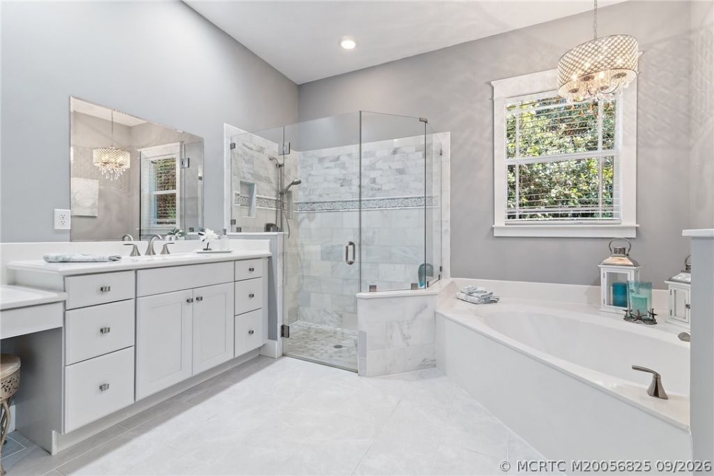 1109 NE Bayside Place, Jensen Beach, FL 34957 Photo