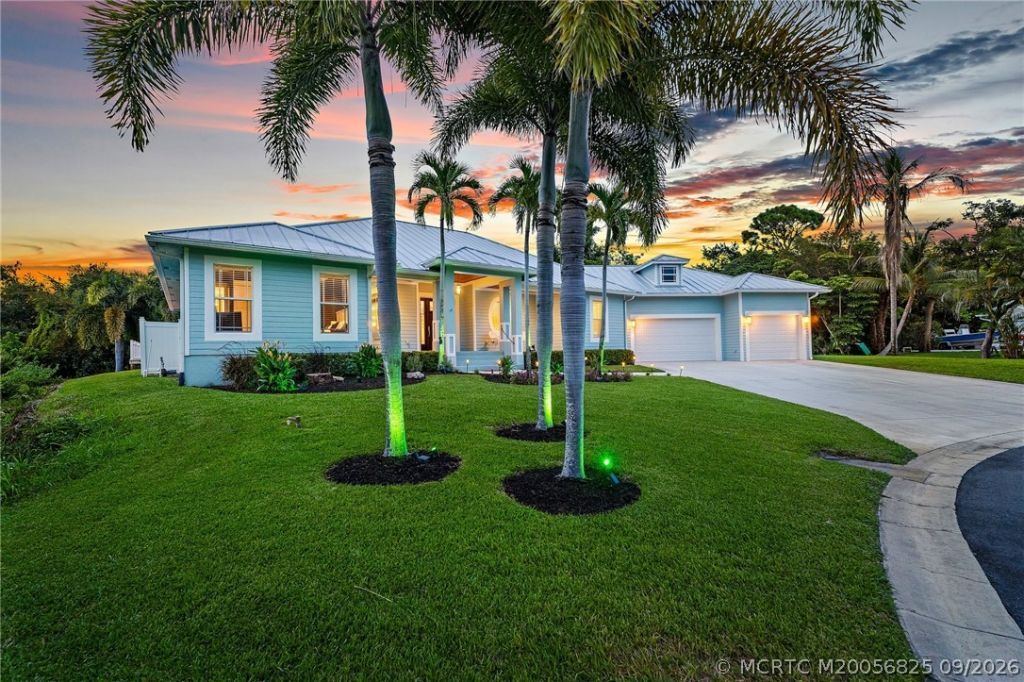 1109 NE Bayside Place, Jensen Beach, FL 34957 Photo