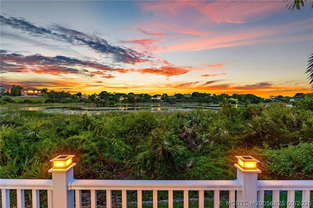 1109 NE Bayside Place, Jensen Beach, FL 34957 Photo
