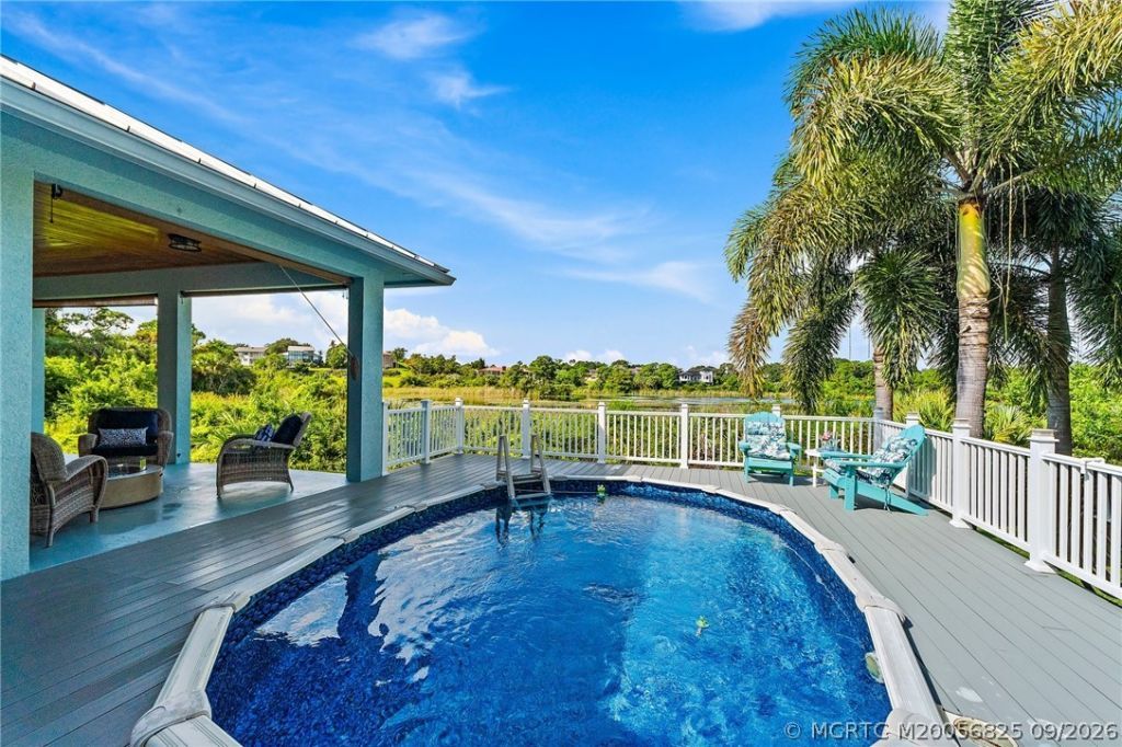 1109 NE Bayside Place, Jensen Beach, FL 34957 Photo