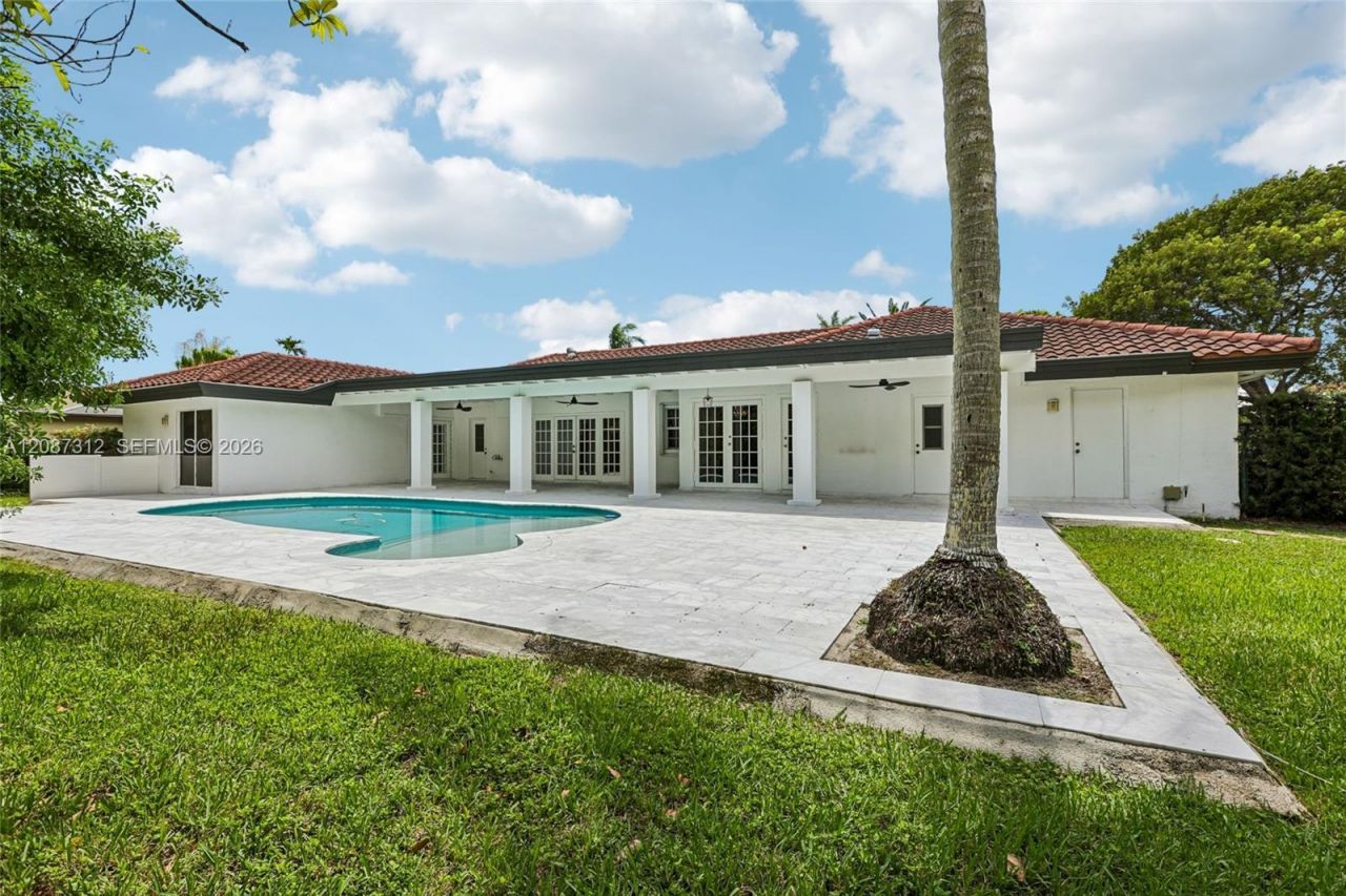 7745 SW 183rd Ter, Palmetto Bay, FL 33157 Photo