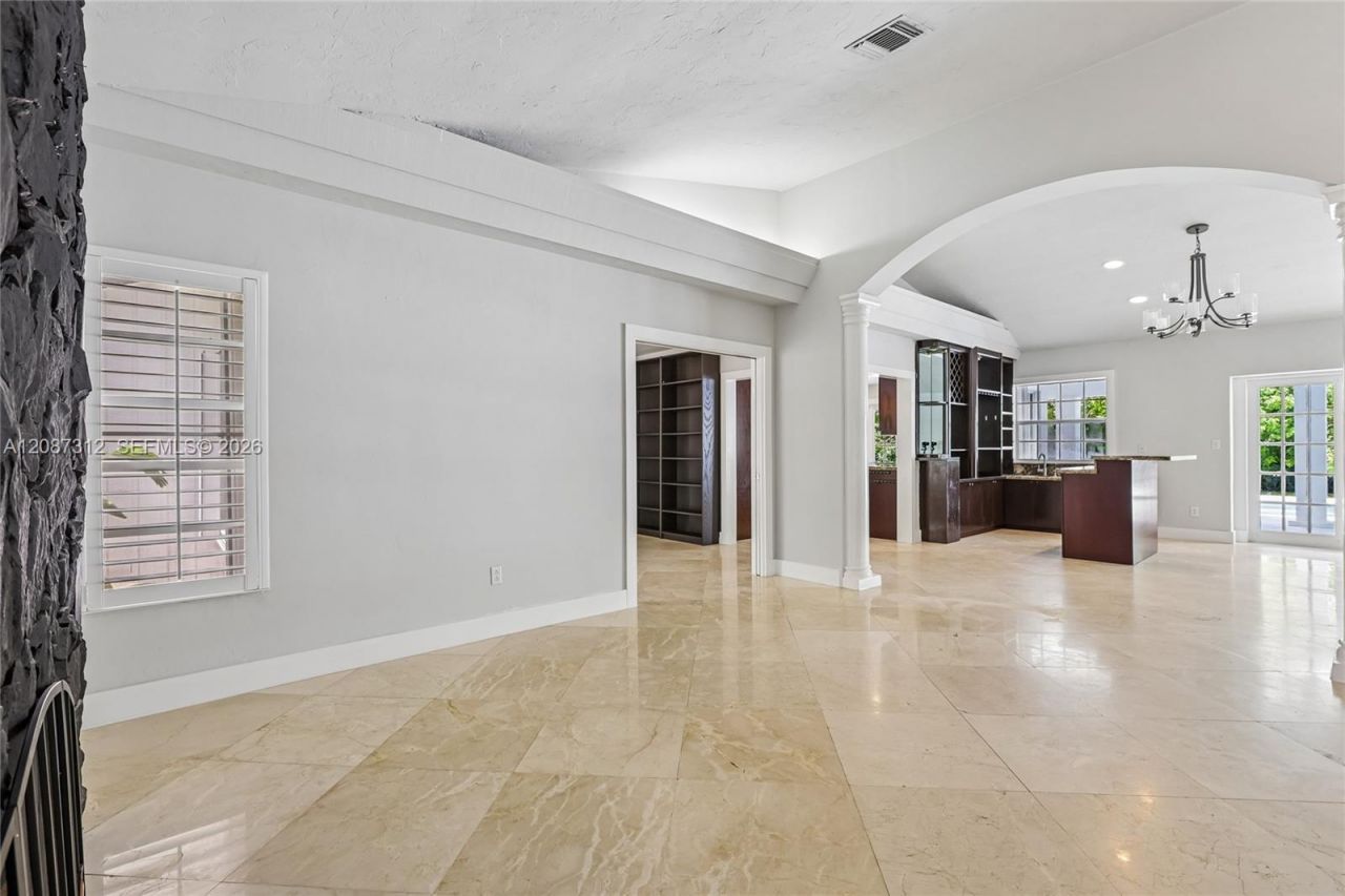 7745 SW 183rd Ter, Palmetto Bay, FL 33157 Photo