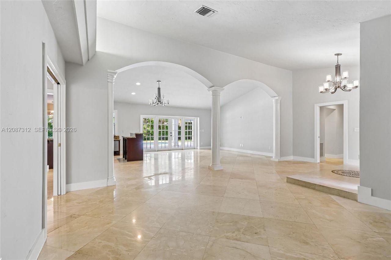 7745 SW 183rd Ter, Palmetto Bay, FL 33157 Photo
