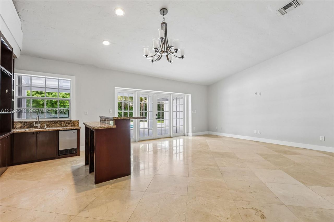 7745 SW 183rd Ter, Palmetto Bay, FL 33157 Photo