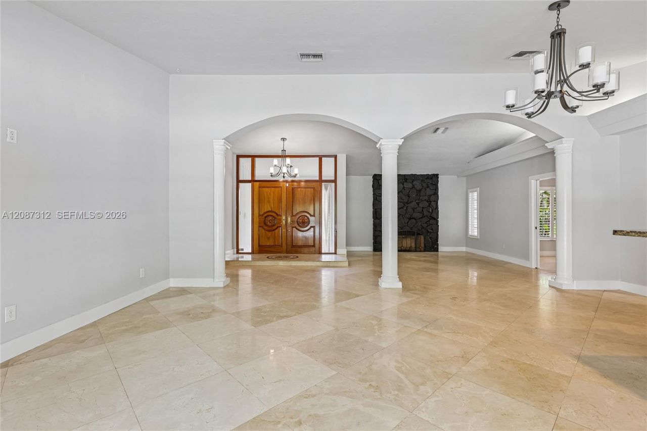 7745 SW 183rd Ter, Palmetto Bay, FL 33157 Photo