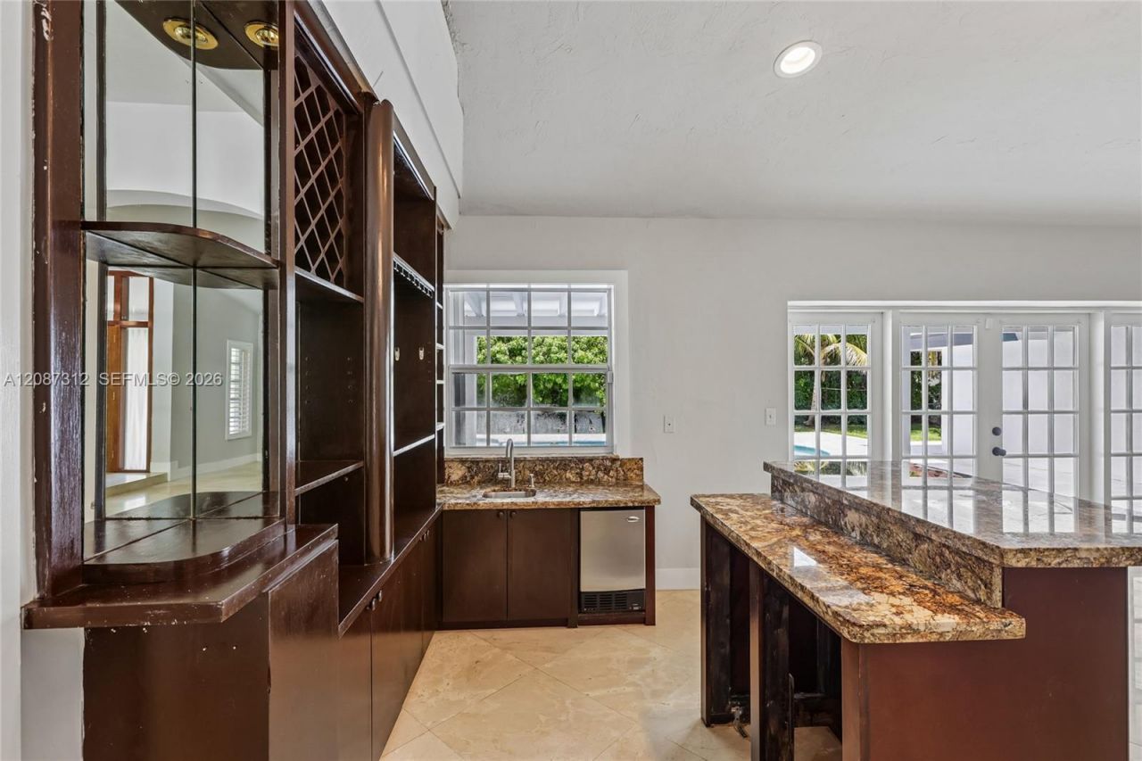 7745 SW 183rd Ter, Palmetto Bay, FL 33157 Photo