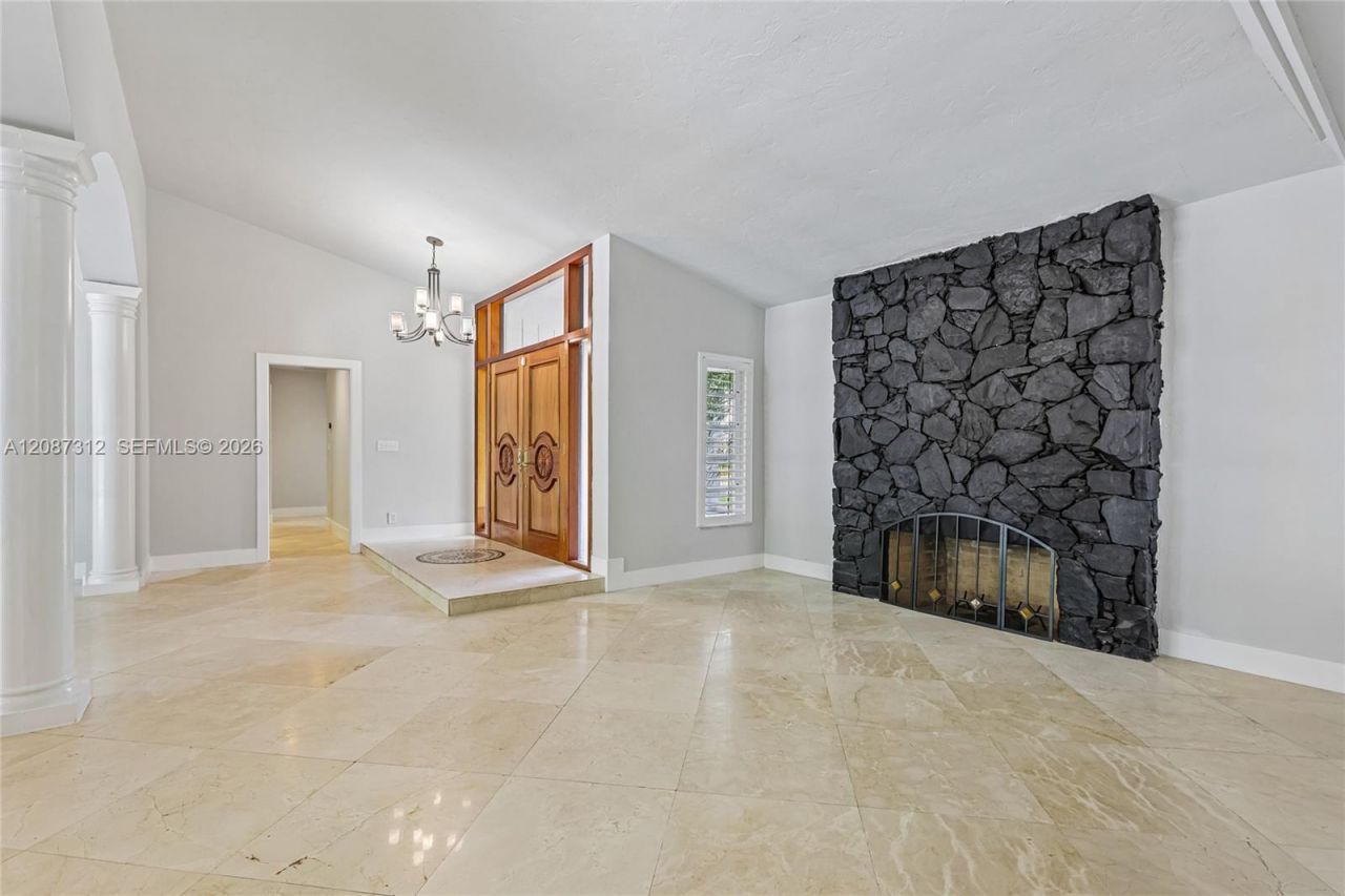 7745 SW 183rd Ter, Palmetto Bay, FL 33157 Photo