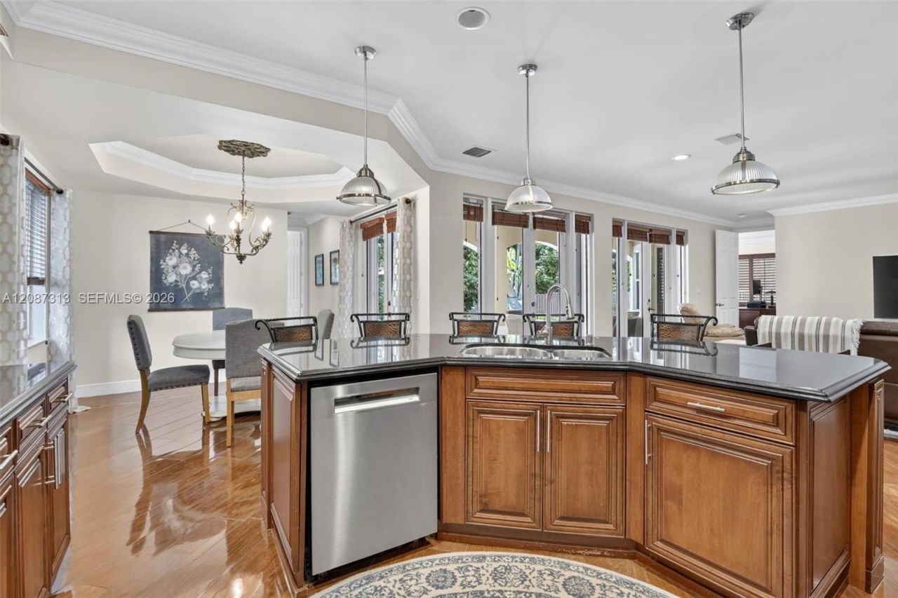 8210 Phoenician Court, Davie, FL 33328 Photo