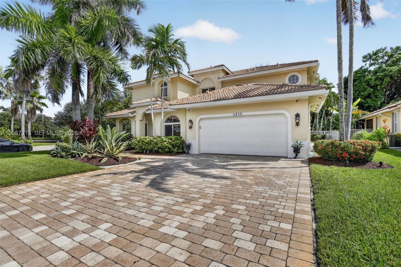 8210 Phoenician Court, Davie, FL 33328 Photo