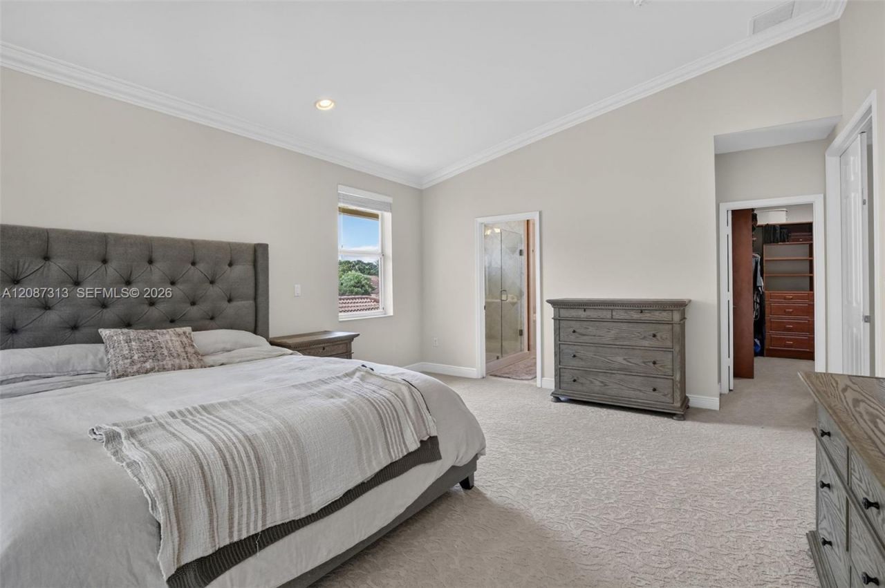 8210 Phoenician Court, Davie, FL 33328 Photo
