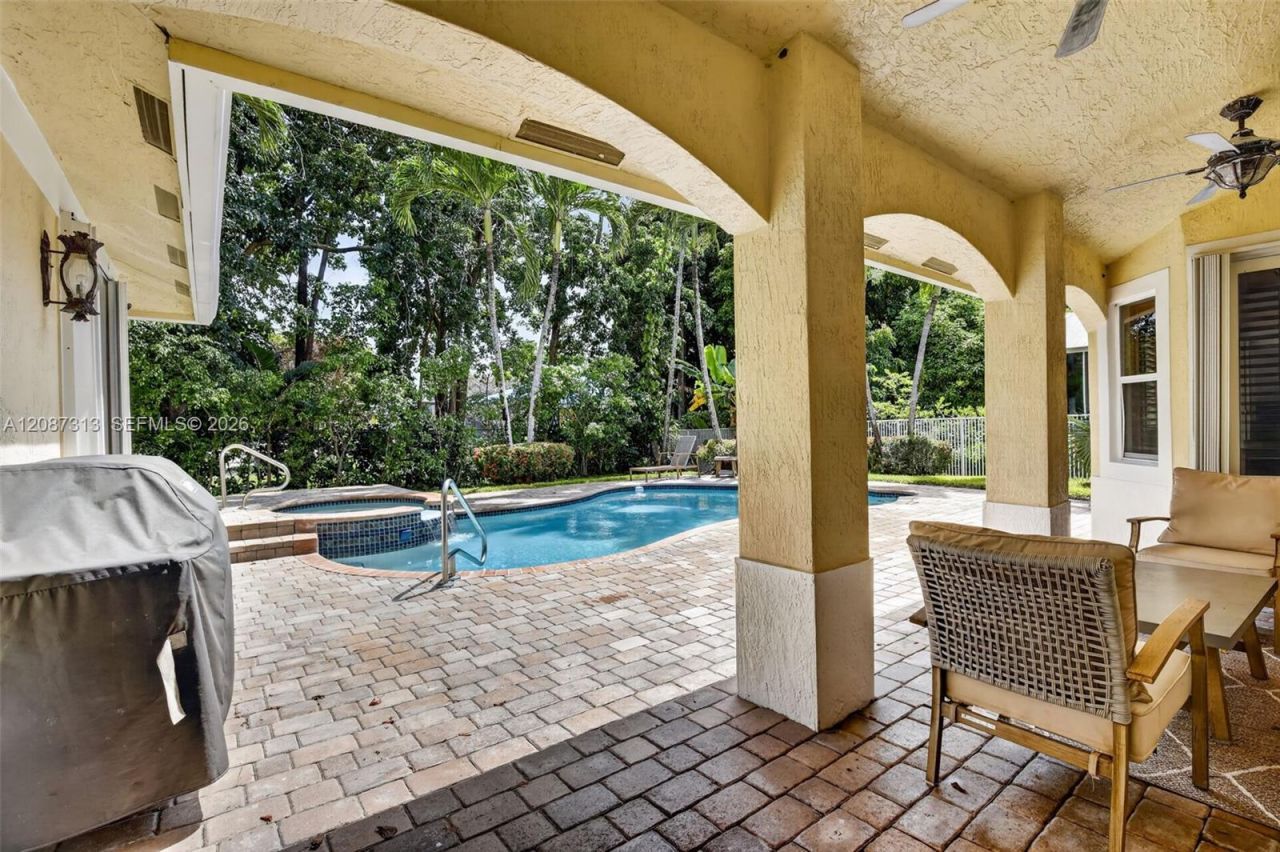 8210 Phoenician Court, Davie, FL 33328 Photo