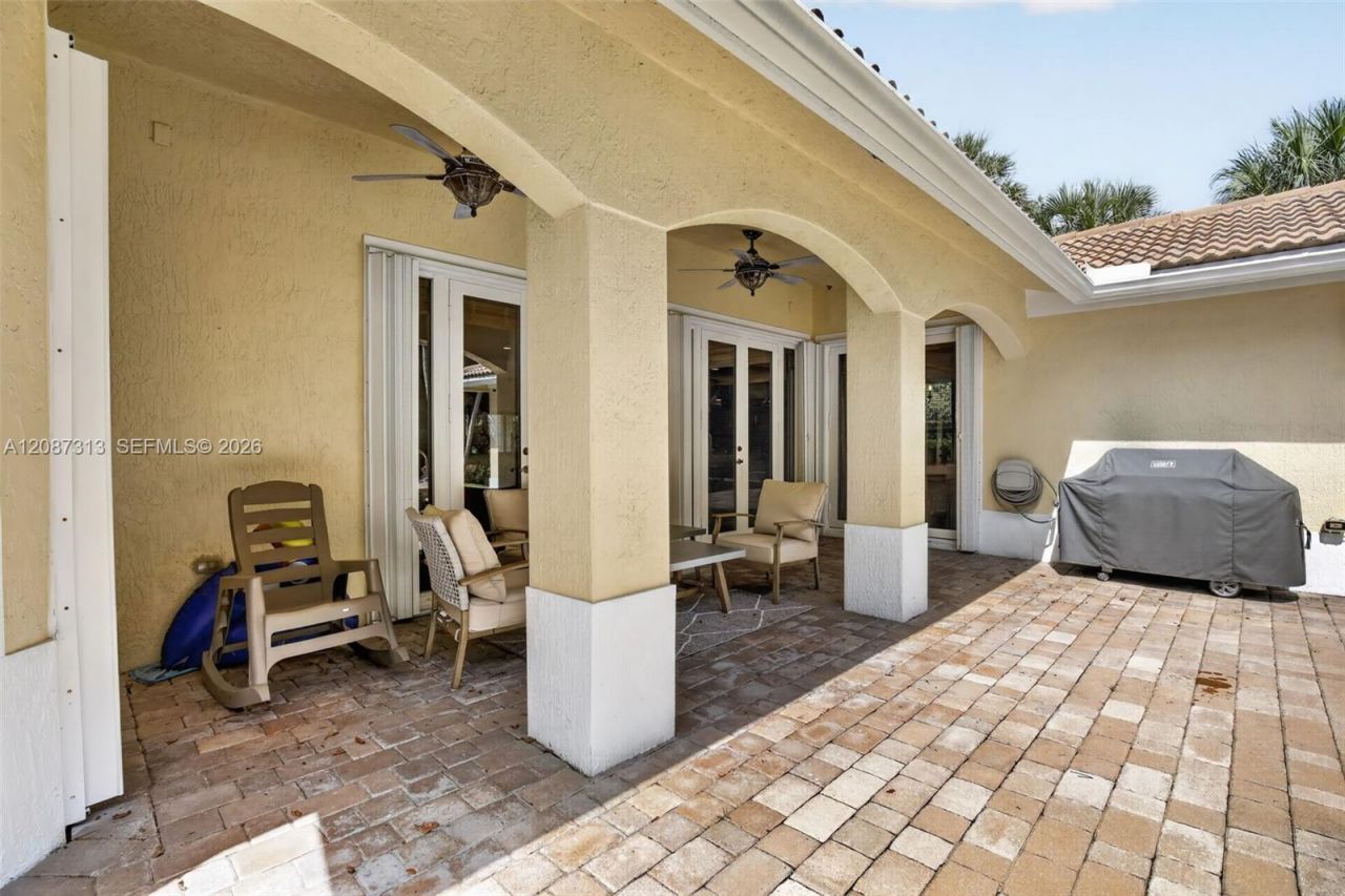8210 Phoenician Court, Davie, FL 33328 Photo