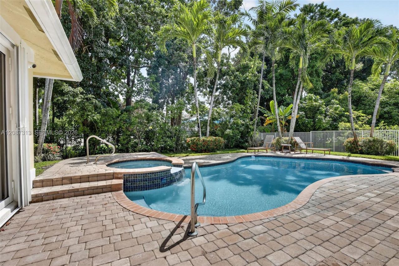 8210 Phoenician Court, Davie, FL 33328 Photo