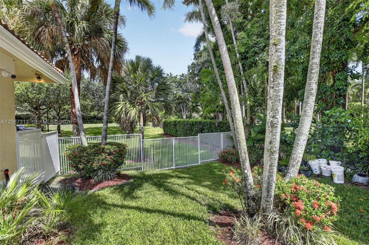 8210 Phoenician Court, Davie, FL 33328 Photo