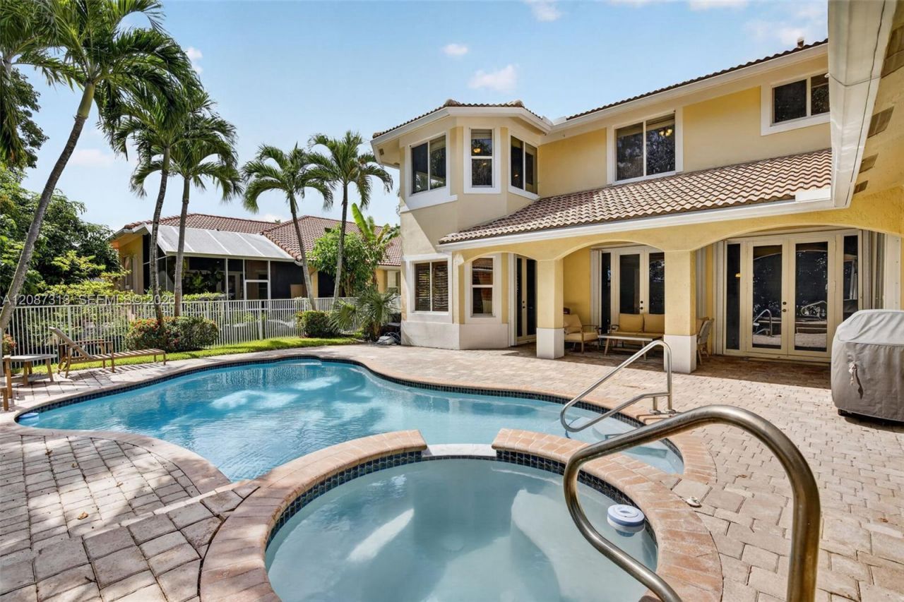 8210 Phoenician Court, Davie, FL 33328 Photo