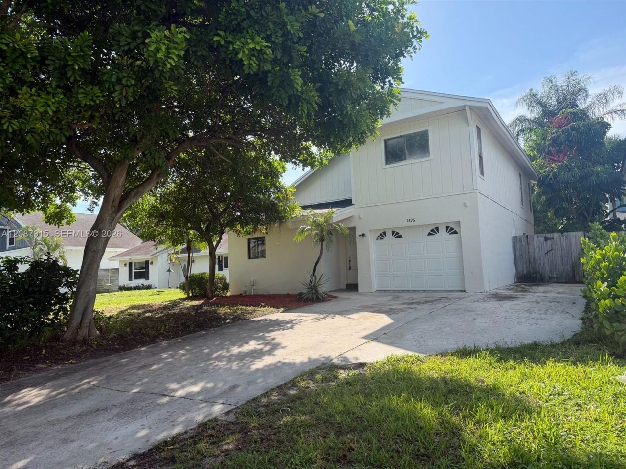 2496 Douglas Ave, Delray Beach, FL 33444 Main Photo