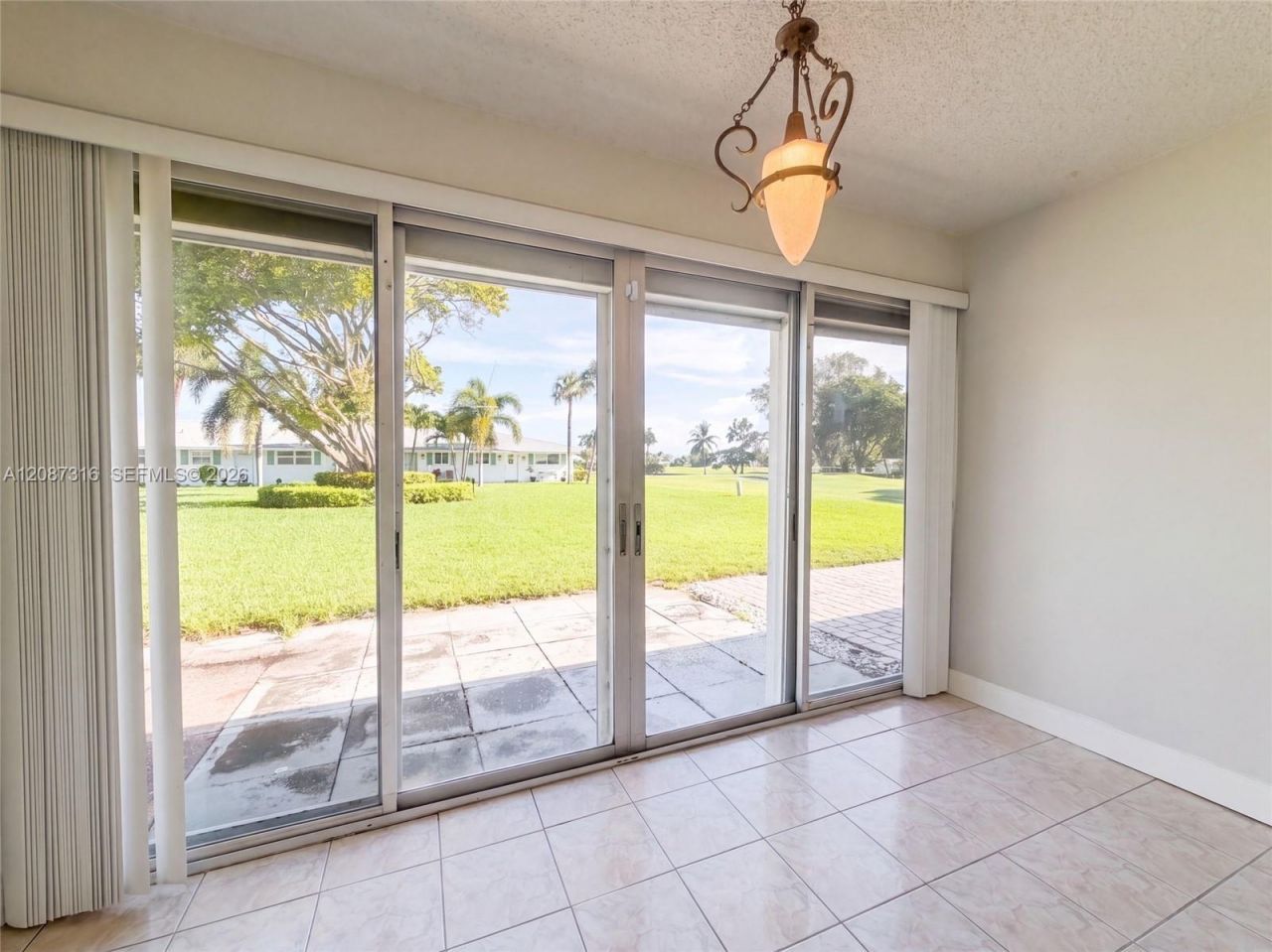 400 SW Golfview Ter, Unit 112, Boynton Beach, FL 33426 Photo
